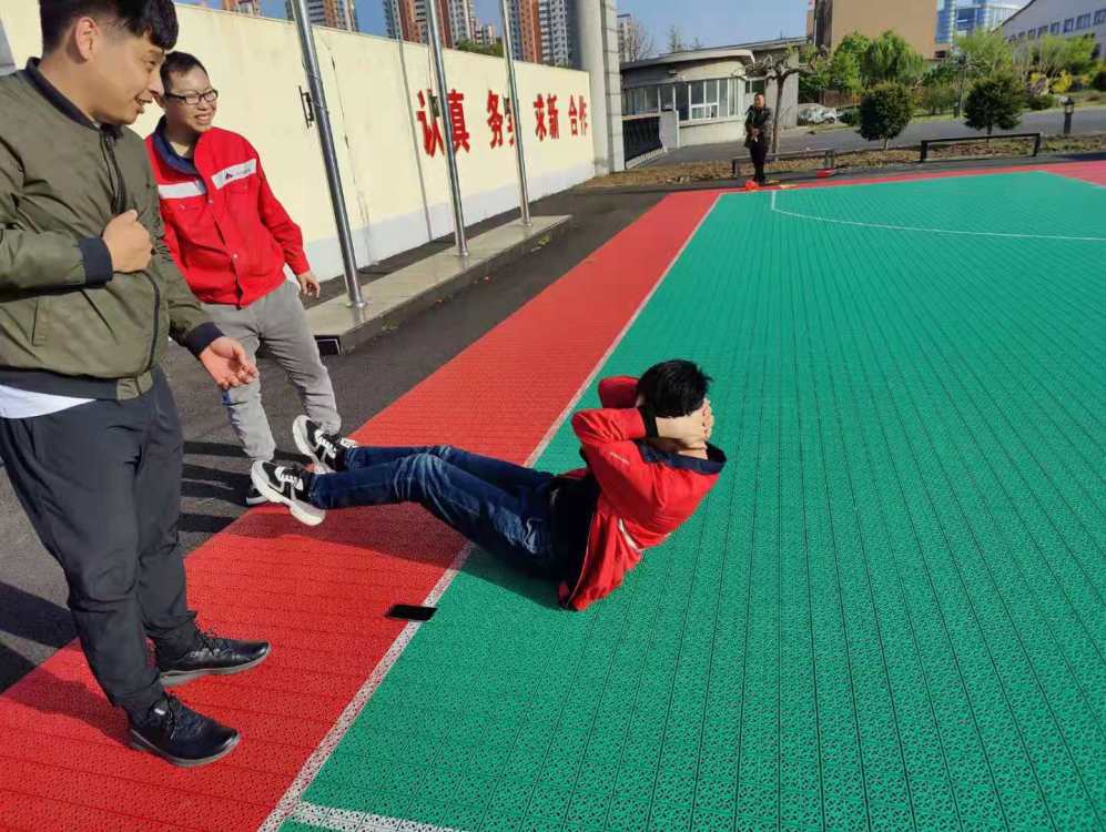 活動1.jpg 活動1.jpg